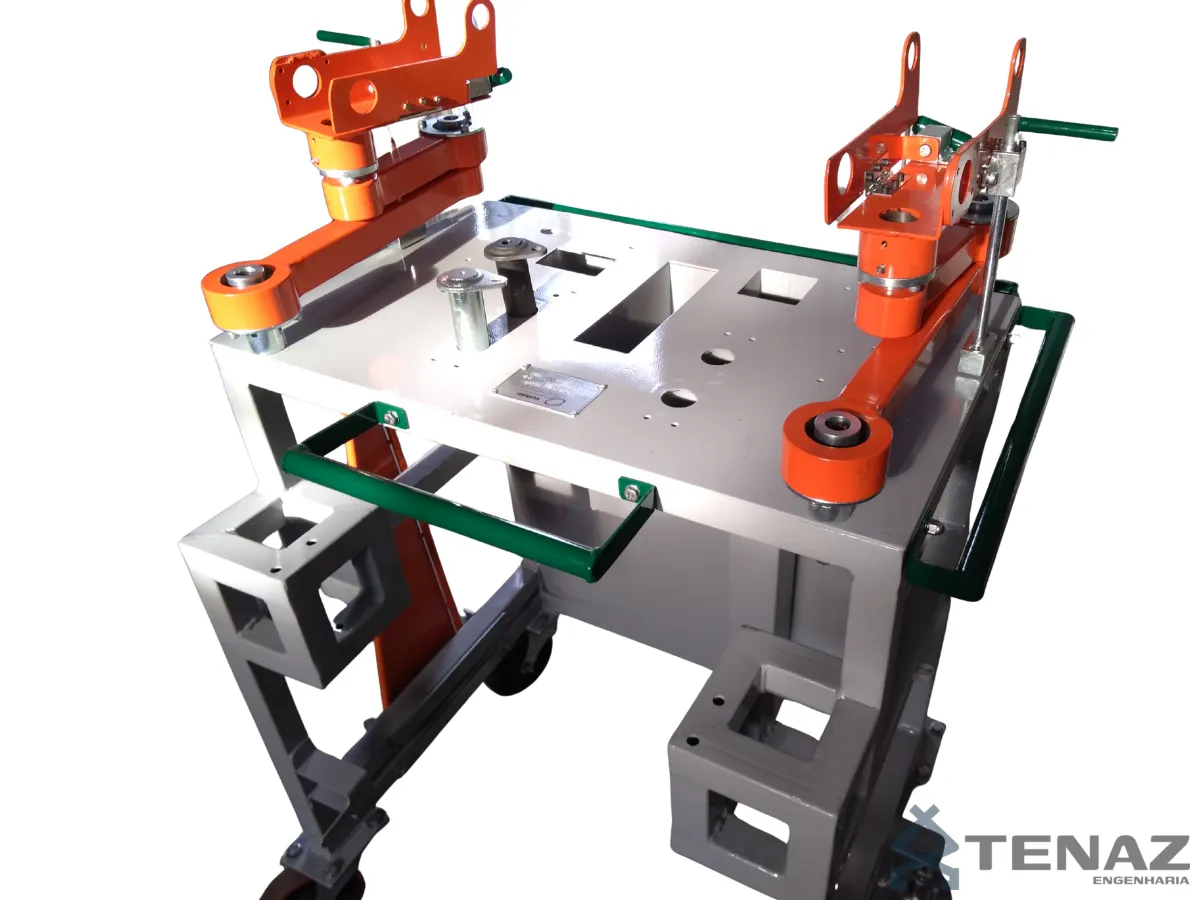 Equipamento articulado para movimentação de peças na linha de produção, projeto e fabricação Tenaz Engenharia